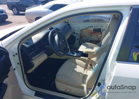 2014 Toyota Camry Le из США, поврежденный, VIN 4T4BF1FK8ER388442